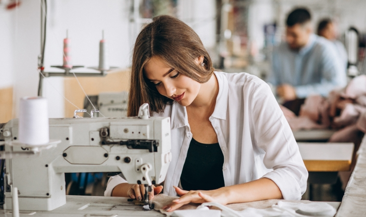 SC LIDERA RANKING NACIONAL de participação da indústria no mercado de trabalho