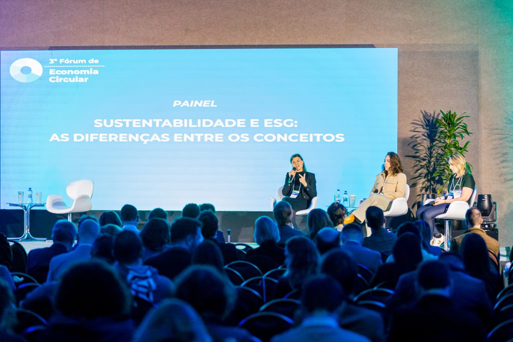 Segundo dia da INTERPLAST é voltado à Rodada de Negócios, palestras e Fórum de Economia Circular