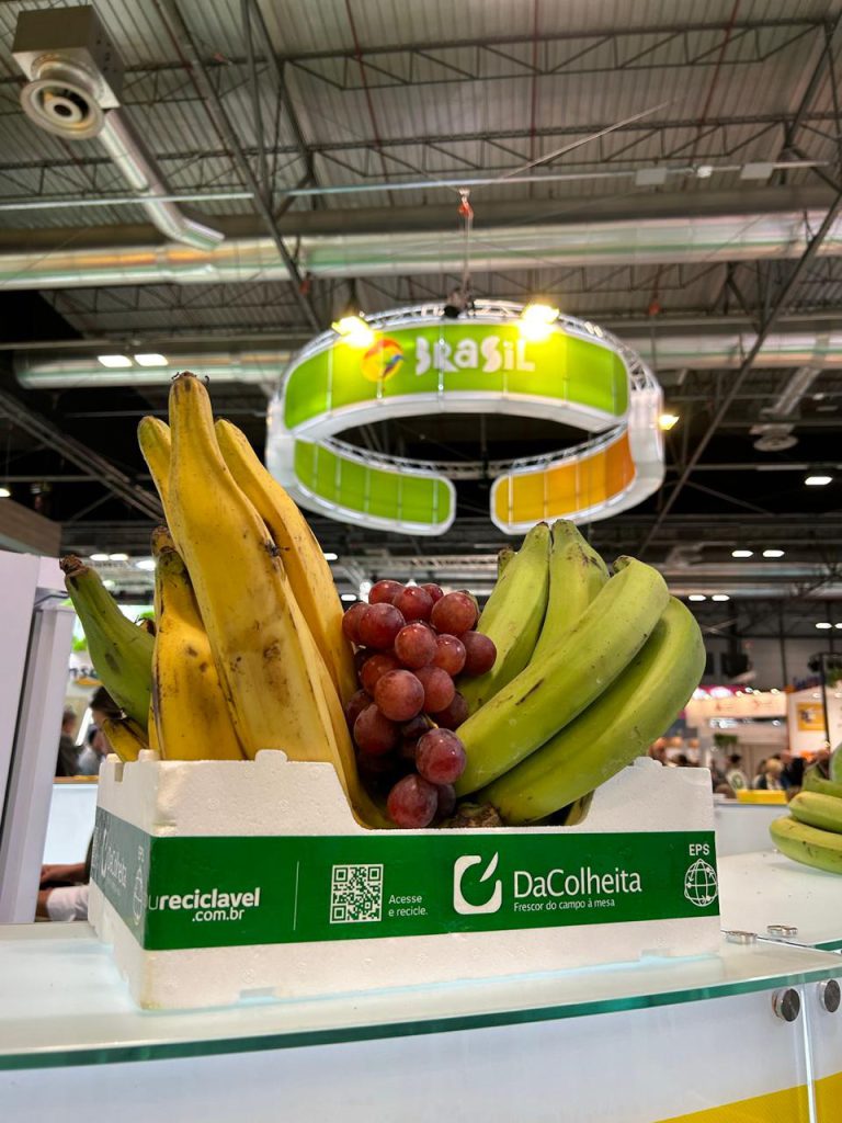 Pelo 6º ano, TERMOTÉCNICA marca presença na Fruit Attraction Madri com suas embalagens FarmFresh em parceria com a Frutas do Brasil, Abrafrutas e ApexBrasil